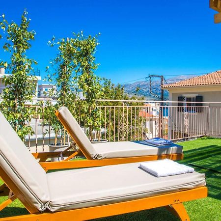 Flowers In The City - Elegant Home In Argostoli Ngoại thất bức ảnh